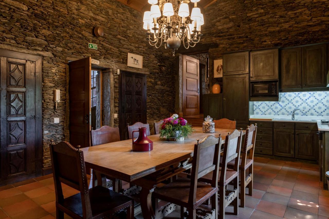 Pensjonat Quinta De Mouraes - Casa Do Xisto Lever Zewnętrze zdjęcie